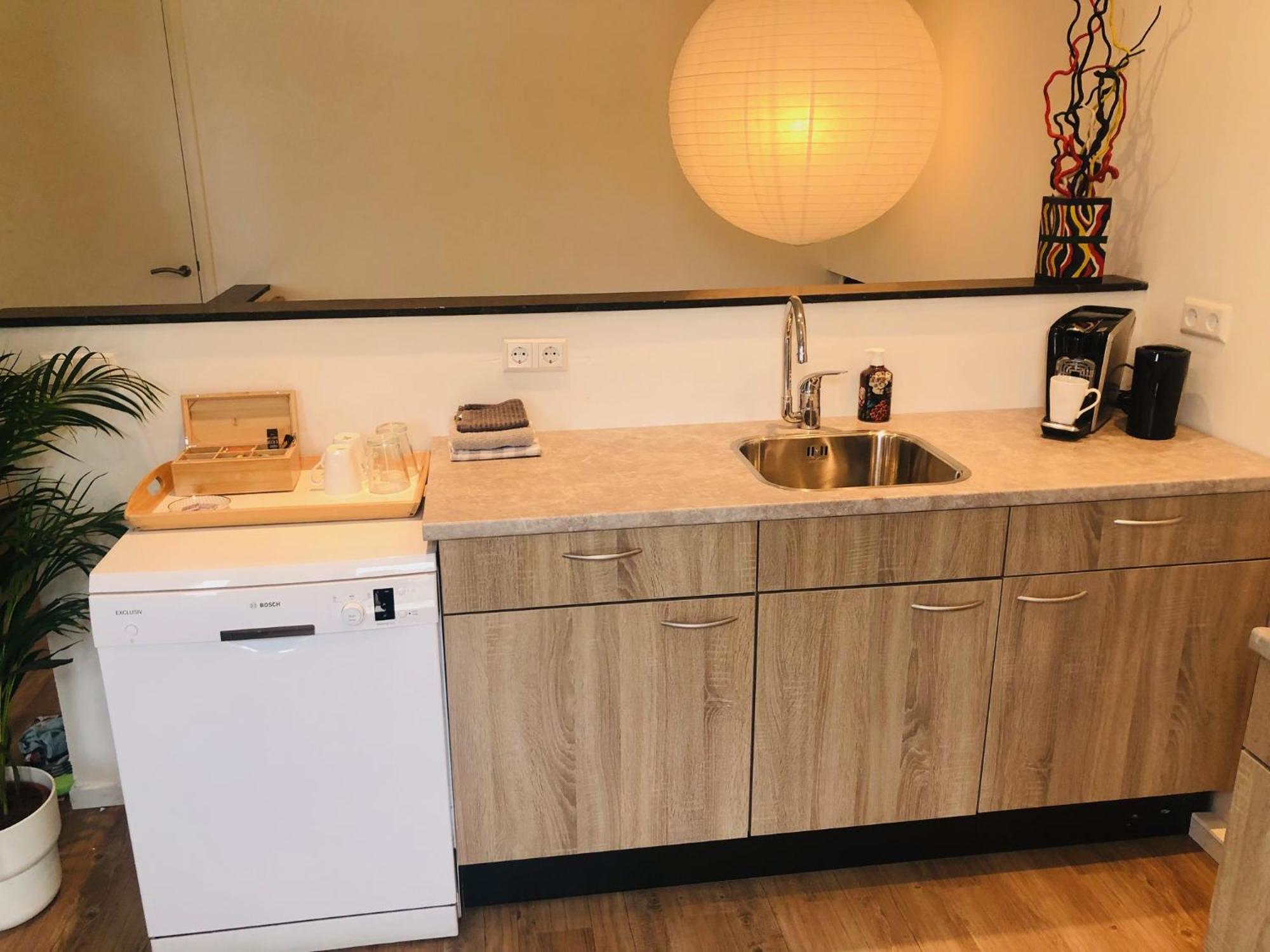 City Zen Apartment Enschede !Free Private Parking Εξωτερικό φωτογραφία